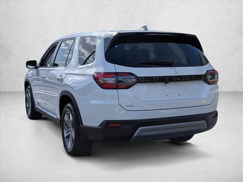 Certified 2024 Honda Pilot EX-L image 7