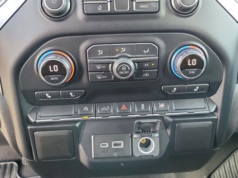 Certified 2020 Chevrolet Silverado 1500 RST w/ All-Star Edition image 34