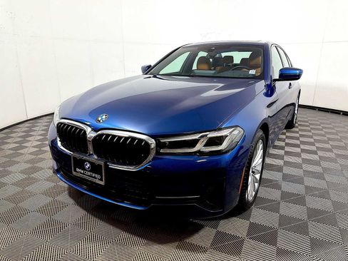 Certified 2023 BMW 530i xDrive 530i xDrive w/ Premium Package image 3
