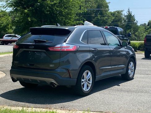 Certified 2019 Ford Edge SEL w/ Equipment Group 201A AWD/4WD image 4