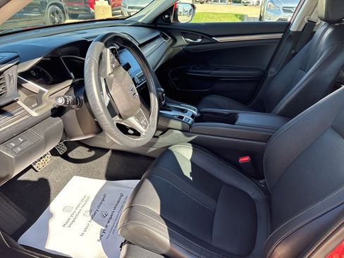 Used 2020 Honda Civic Touring image 6
