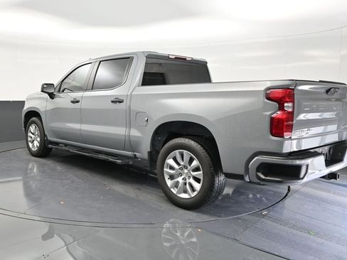 Used 2024 Chevrolet Silverado 1500 Custom RWD image 3
