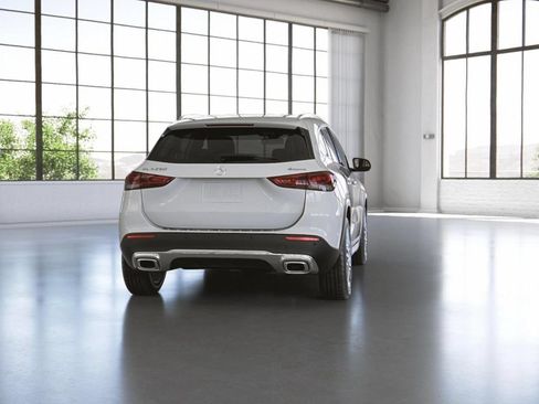 Used 2023 Mercedes-Benz GLA 250 4MATIC image 25