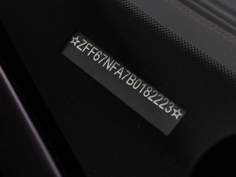 Used 2011 Ferrari 458 Italia Coupe RWD image 11