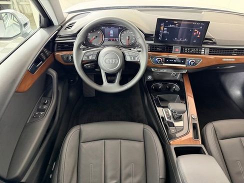 Used 2023 Audi A4 2.0T Premium w/ Convenience Package image 11