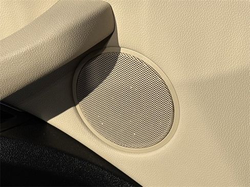 Used 2024 BMW X3 xDrive30i w/ Convenience Package image 22