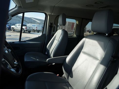 Used 2016 Ford Transit 350 XL image 20