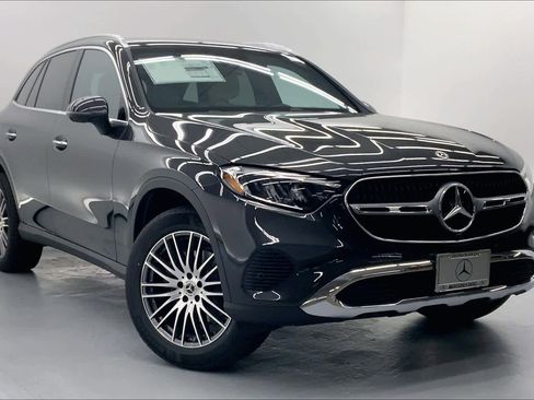 New 2026 Mercedes-Benz GLC 300 image 5