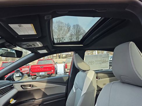 New 2026 Toyota Camry SE image 8