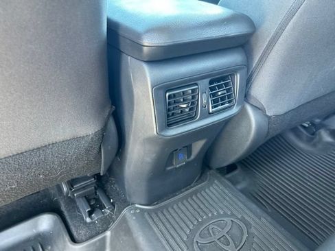 Used 2024 Toyota RAV4 LE AWD/4WD image 12