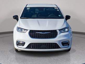 New 2026 Chrysler Pacifica Select FWD video 2