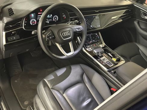 Used 2023 Audi Q7 2.0T Premium w/ Convenience Package image 17