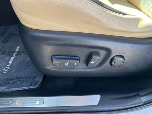 Used 2016 Lexus NX 200t FWD w/ Premium Package image 11