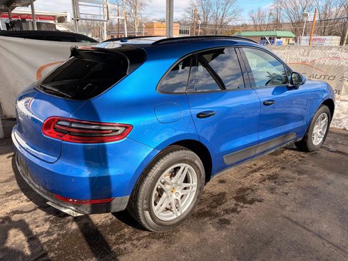 Used 2017 Porsche Macan image 12
