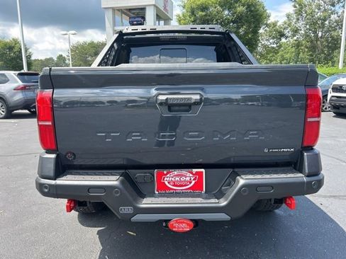 New 2025 Toyota Tacoma 4x4 Double Cab Hybrid image 6
