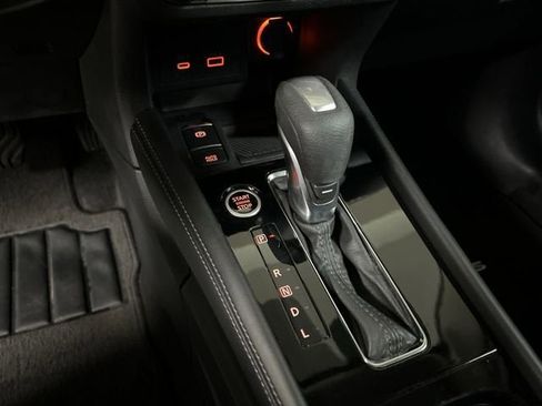 Used 2023 Nissan Kicks SV FWD image 15