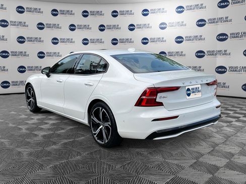 Used 2023 Volvo S60 B5 Plus w/ Climate Package AWD/4WD image 3