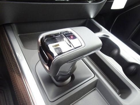 New 2026 Chevrolet Silverado 1500 RST w/ Z71 Off-Road Package image 9