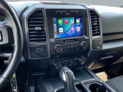 Used 2018 Ford F150 XLT w/ Equipment Group 302A Luxury AWD/4WD image 12