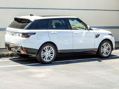 Used 2019 Land Rover Range Rover Sport HSE AWD/4WD image 8