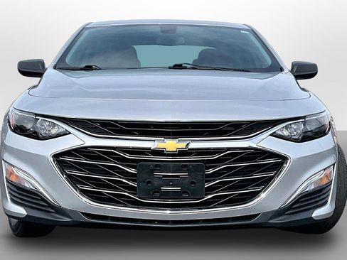 Used 2020 Chevrolet Malibu LS FWD image 3
