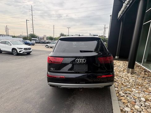 Used 2019 Audi Q7 3.0T Prestige AWD/4WD image 7