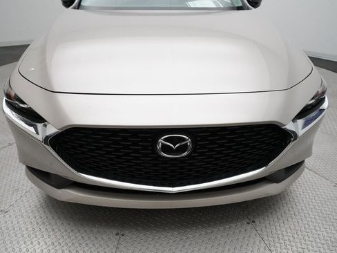 Used 2024 MAZDA MAZDA3 s FWD image 21