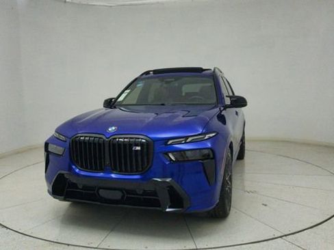 Used 2025 BMW X7 M60i image 74