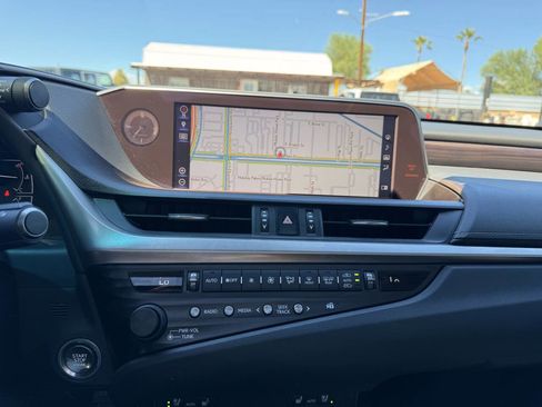 Used 2019 Lexus ES 350 image 25