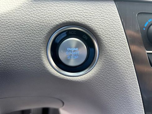 Used 2018 Genesis G80 3.8 RWD image 40