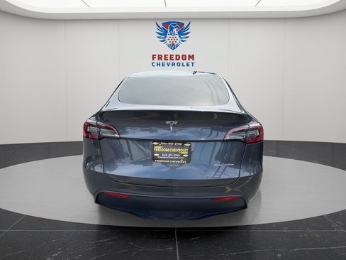 Used 2023 Tesla Model Y Long Range AWD/4WD image 6
