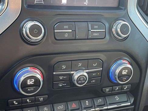 Used 2019 GMC Sierra 1500 SLT w/ SLT Premium Plus Package image 28