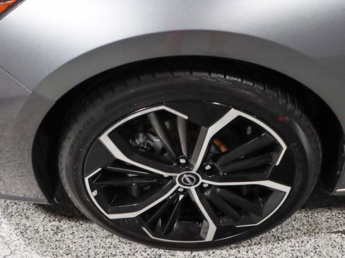 Used 2023 Nissan Altima 2.5 SR image 11