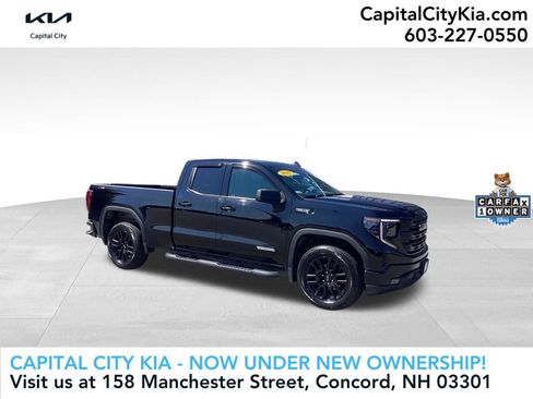 Used 2023 GMC Sierra 1500 Elevation w/ X31 Off-Road Package AWD/4WD image 1