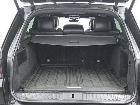 Used 2019 Land Rover Range Rover Sport Supercharged AWD/4WD image 18