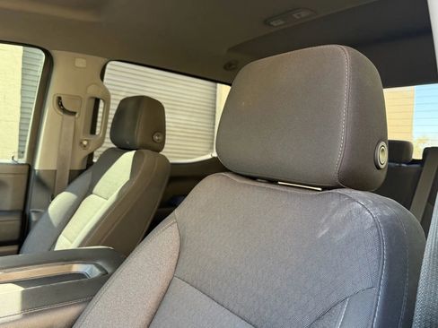 Used 2021 Chevrolet Silverado 1500 LT AWD/4WD image 22