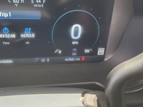 Used 2024 Ford F250 Lariat w/ Lariat Ultimate Package image 2