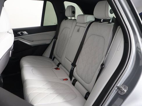 Used 2024 BMW X5 xDrive40i w/ Parking Assistance Package image 30