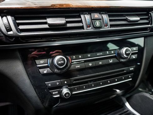 Used 2019 BMW X6 xDrive35i w/ M Sport Package AWD/4WD image 27