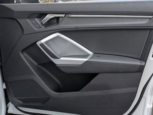 Used 2023 Audi Q3 2.0T Premium w/ Convenience Package image 20