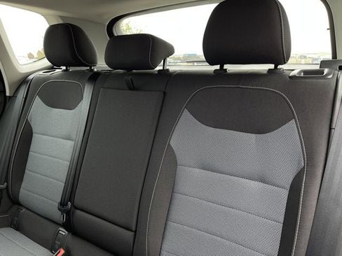 New 2026 Volkswagen Taos S image 23