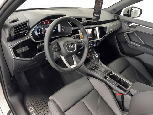 New 2025 Audi Q3 2.0T Premium image 4