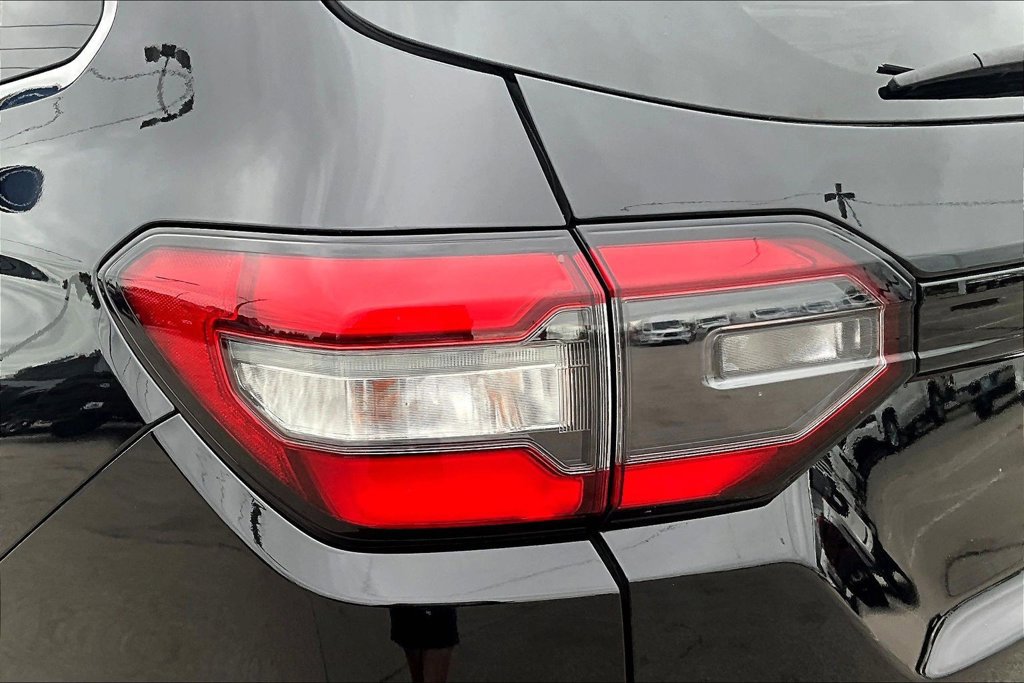 Used 2023 Honda Pilot Touring image 33