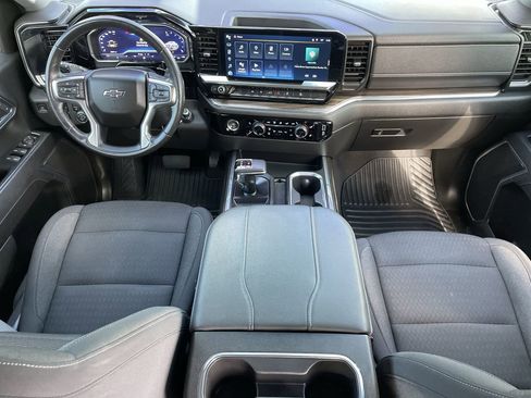 Used 2023 Chevrolet Silverado 1500 RST w/ Z71 Off-Road Package image 12