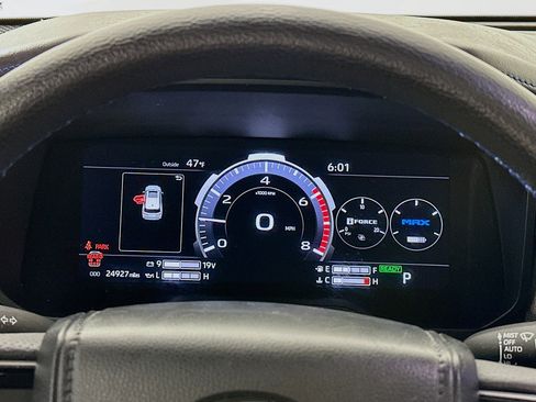 Used 2023 Toyota Sequoia Platinum image 12