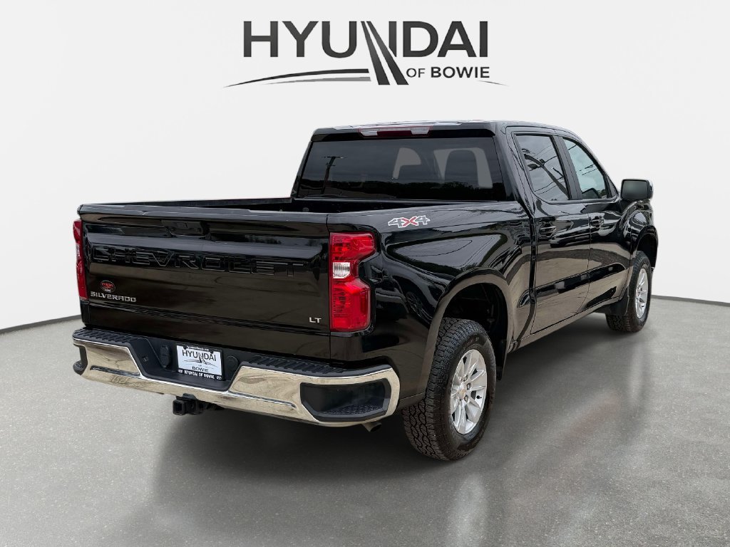 Used 2025 Chevrolet Silverado 1500 LT AWD/4WD image 2