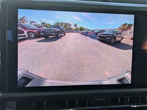 New 2025 Jeep Gladiator Sport image 21