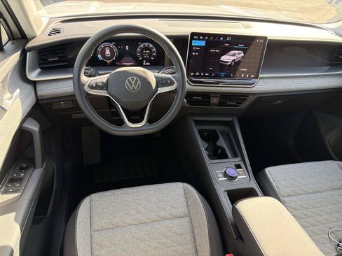 Certified 2026 Volkswagen Tiguan S FWD image 7