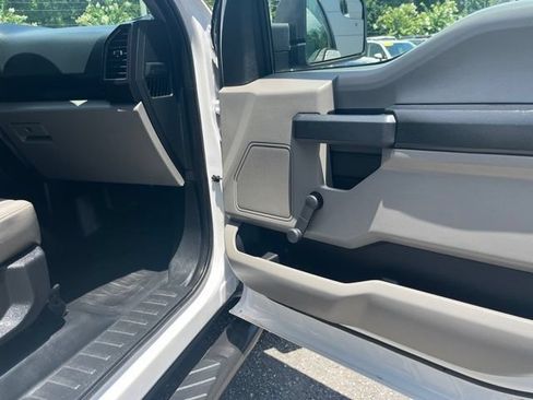 Used 2017 Ford F150 XL RWD image 15