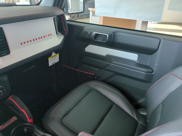 Used 2025 Ford Bronco Stroppe Edition AWD/4WD image 17